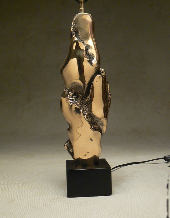 lampe originale,sculpture en bronze poli creation 1980